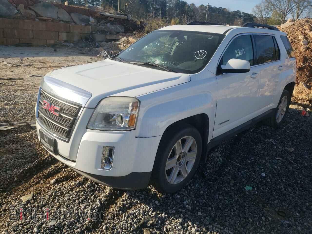 2011 GMC TERRAIN - VIN: 2CTALSEC3B6472492 - Photo 2