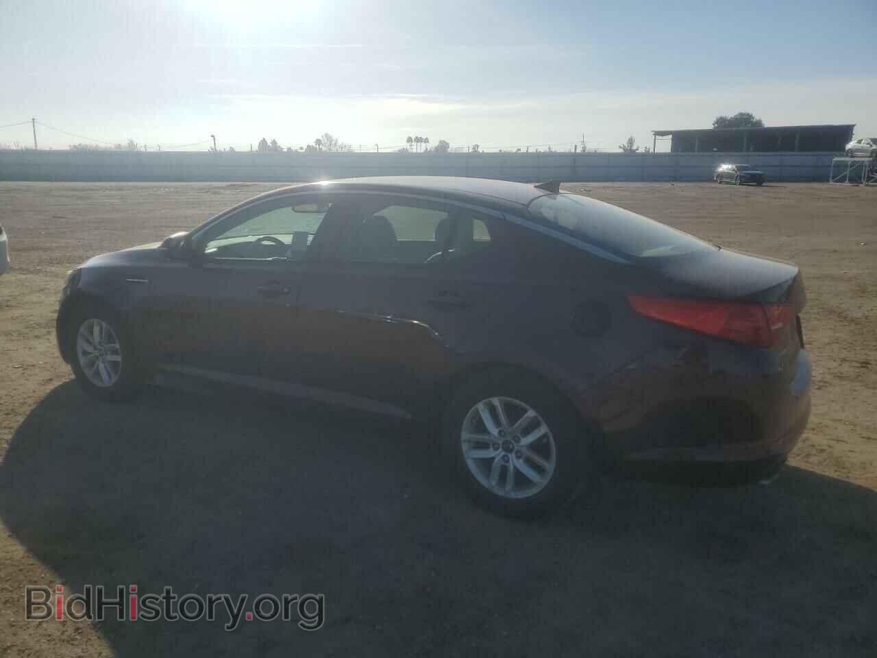 2011 KIA OPTIMA - VIN: KNAGM4A75B5117971 - Фото 2