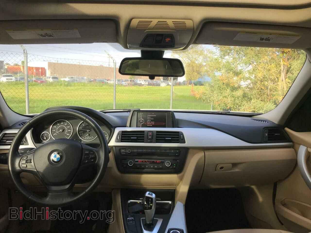 2012 BMW 3 SERIES - VIN: WBA3A5C57CF343854 - Фото 9