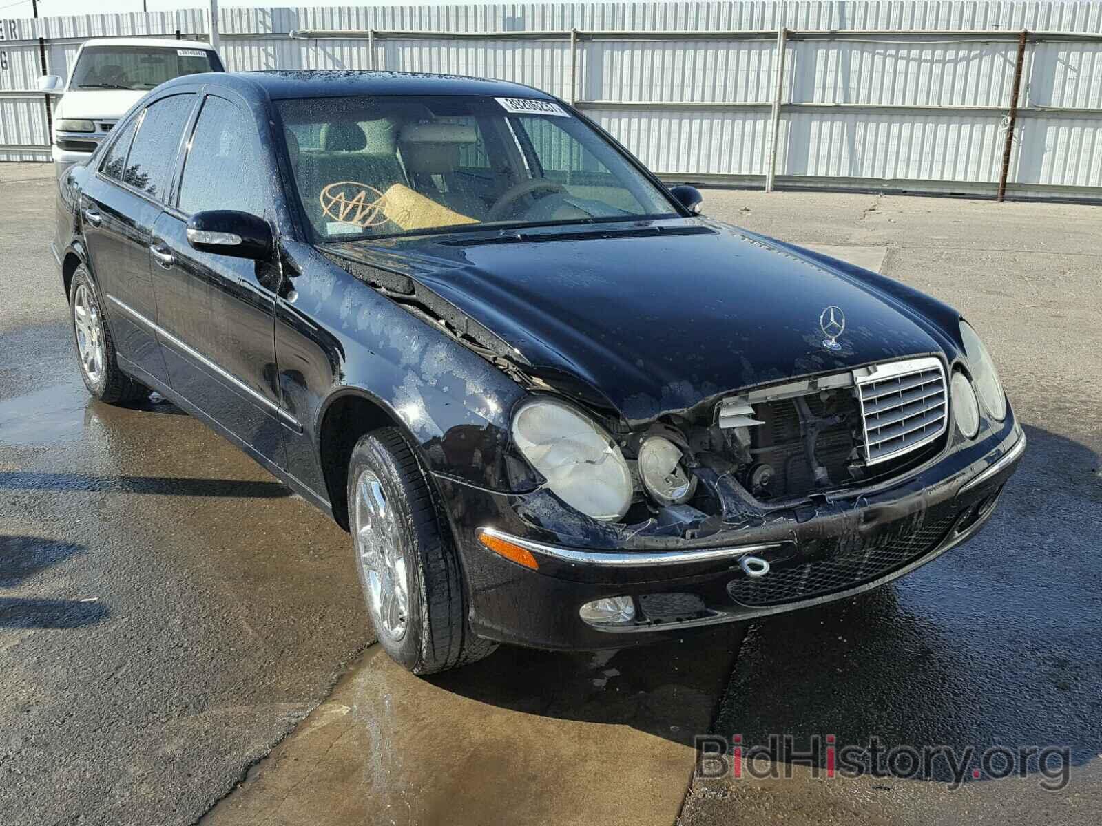 Photo WDBUF65J24A501152 - MERCEDES-BENZ E 2004