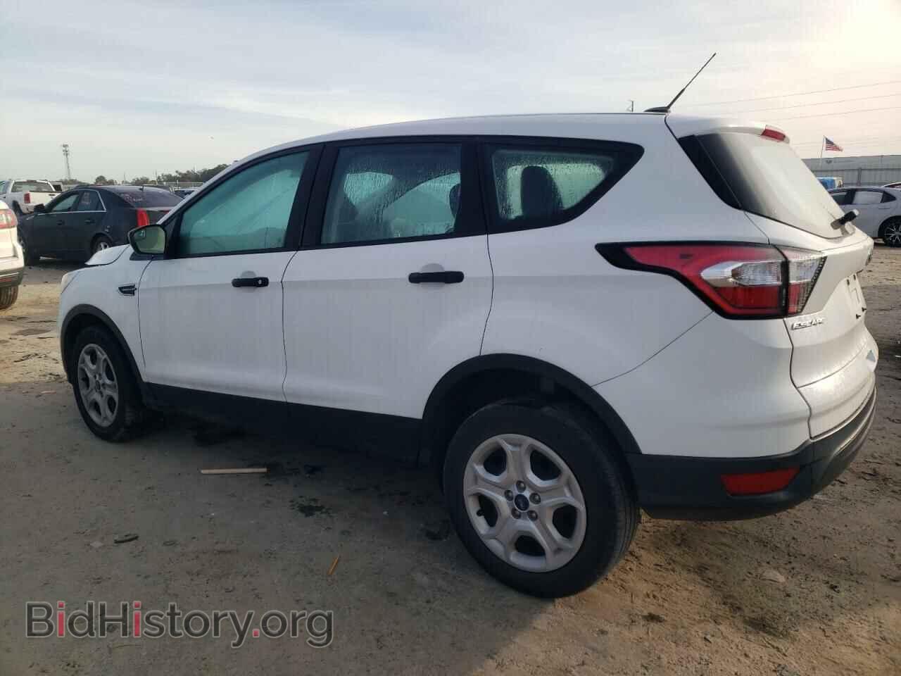 2018 FORD ESCAPE - VIN: 1FMCU0F79JUD41487 - Фото 2