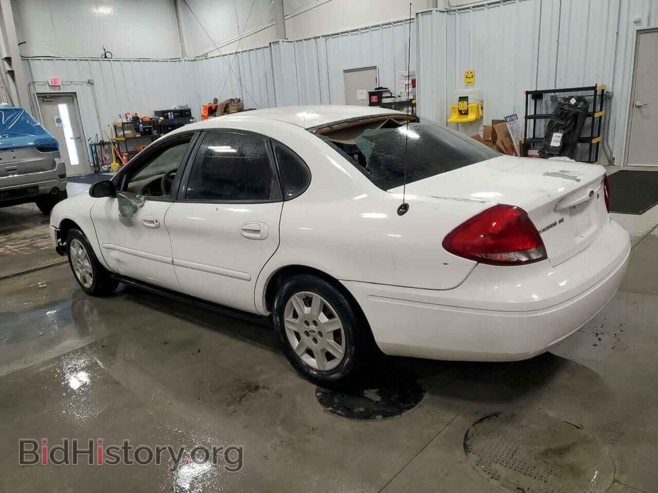 2006 FORD TAURUS - VIN: 1FAFP53296A137107 - Фото 2