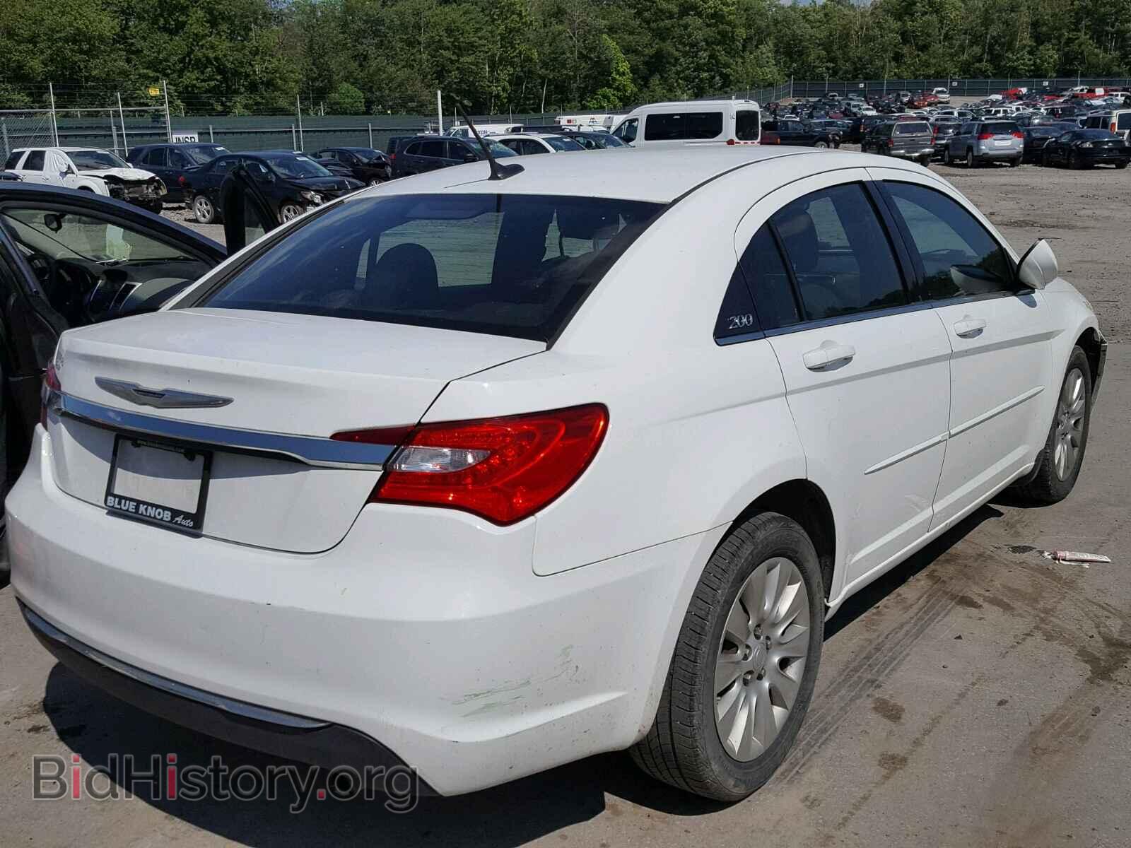 2011 CHRYSLER 200 - VIN: 1C3BC4FB7BN550452 - Фото 4