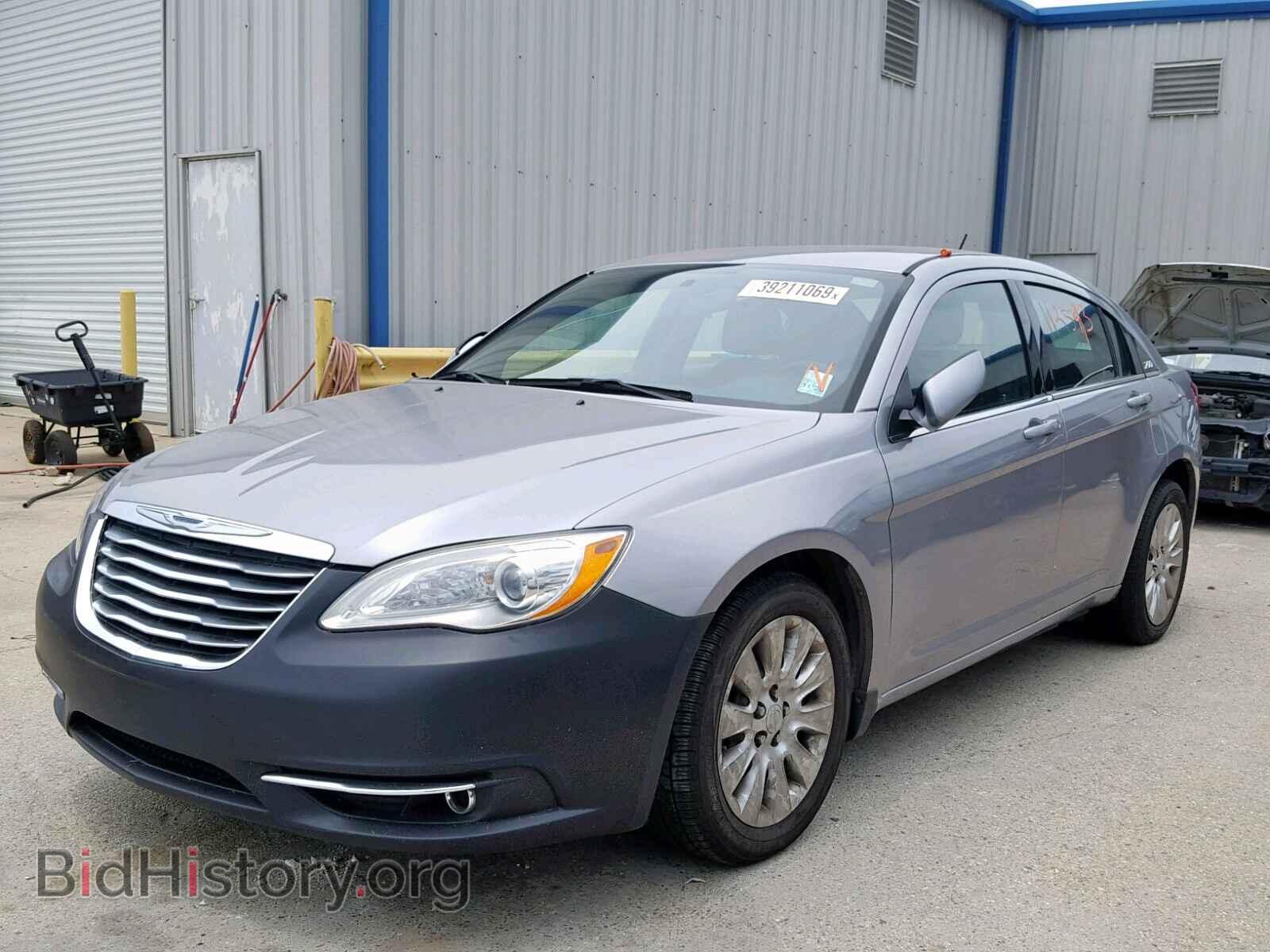 2014 CHRYSLER 200 - VIN: 1C3CCBAB3EN205486 - Фото 2