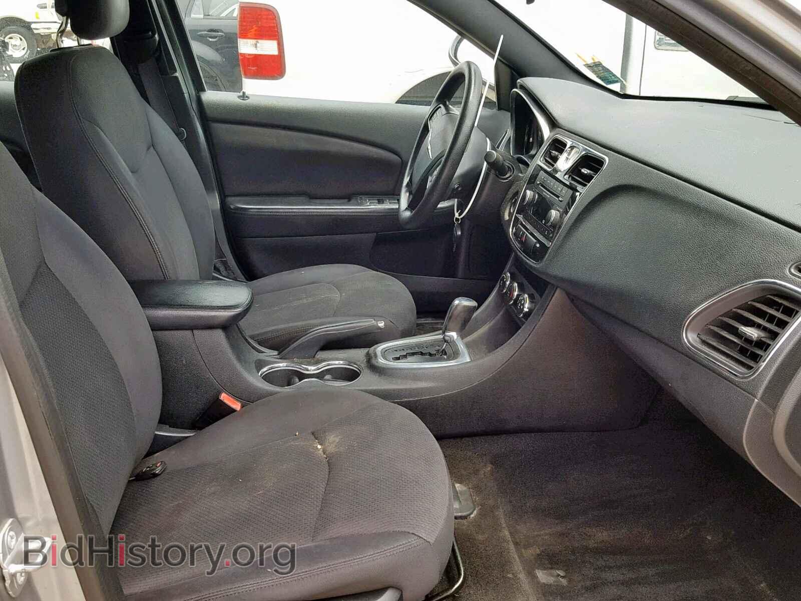 2014 CHRYSLER 200 - VIN: 1C3CCBAB3EN205486 - Фото 5