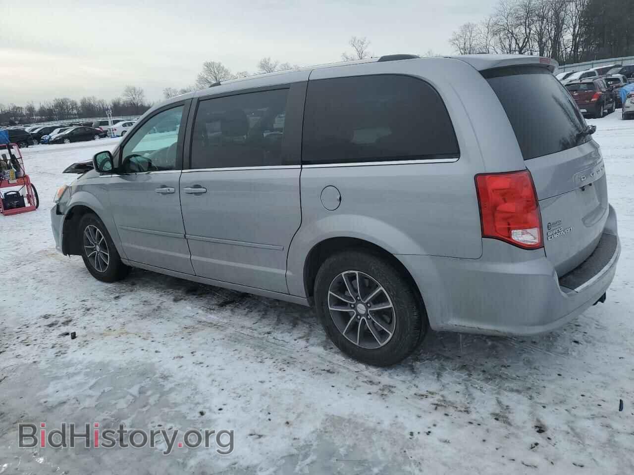 2017 DODGE CARAVAN - VIN: 2C4RDGCG8HR808059 - Фото 2