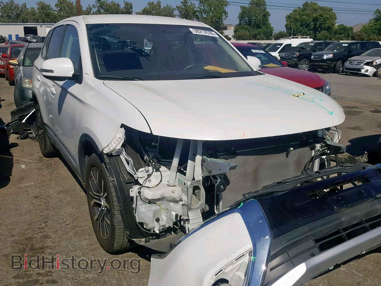 Photo JA4AD3A36HZ069067 - MITSUBISHI OUTLANDER 2017