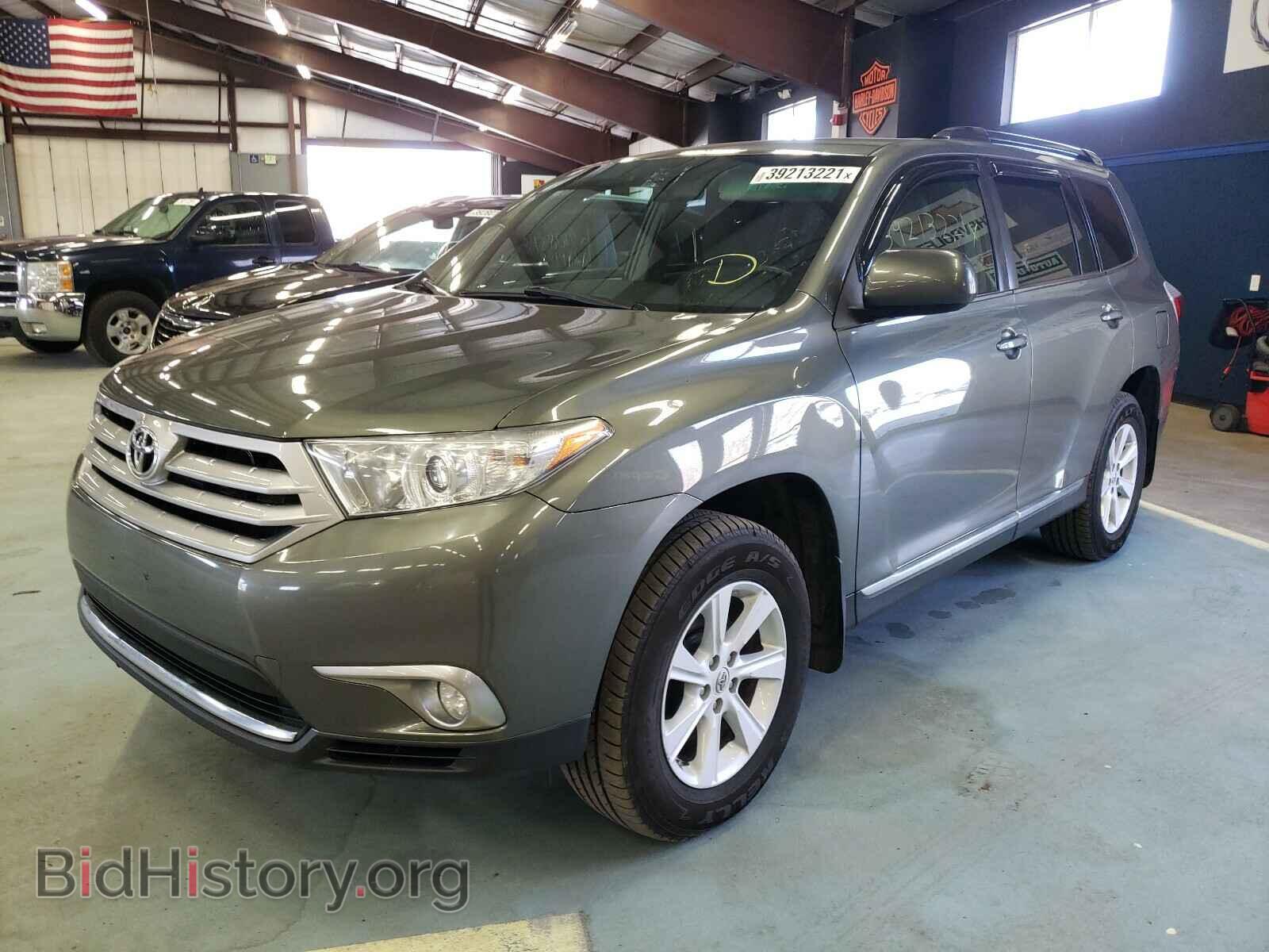 2012 TOYOTA HIGHLANDER - VIN: 5TDBK3EH2CS122685 - Фото 2