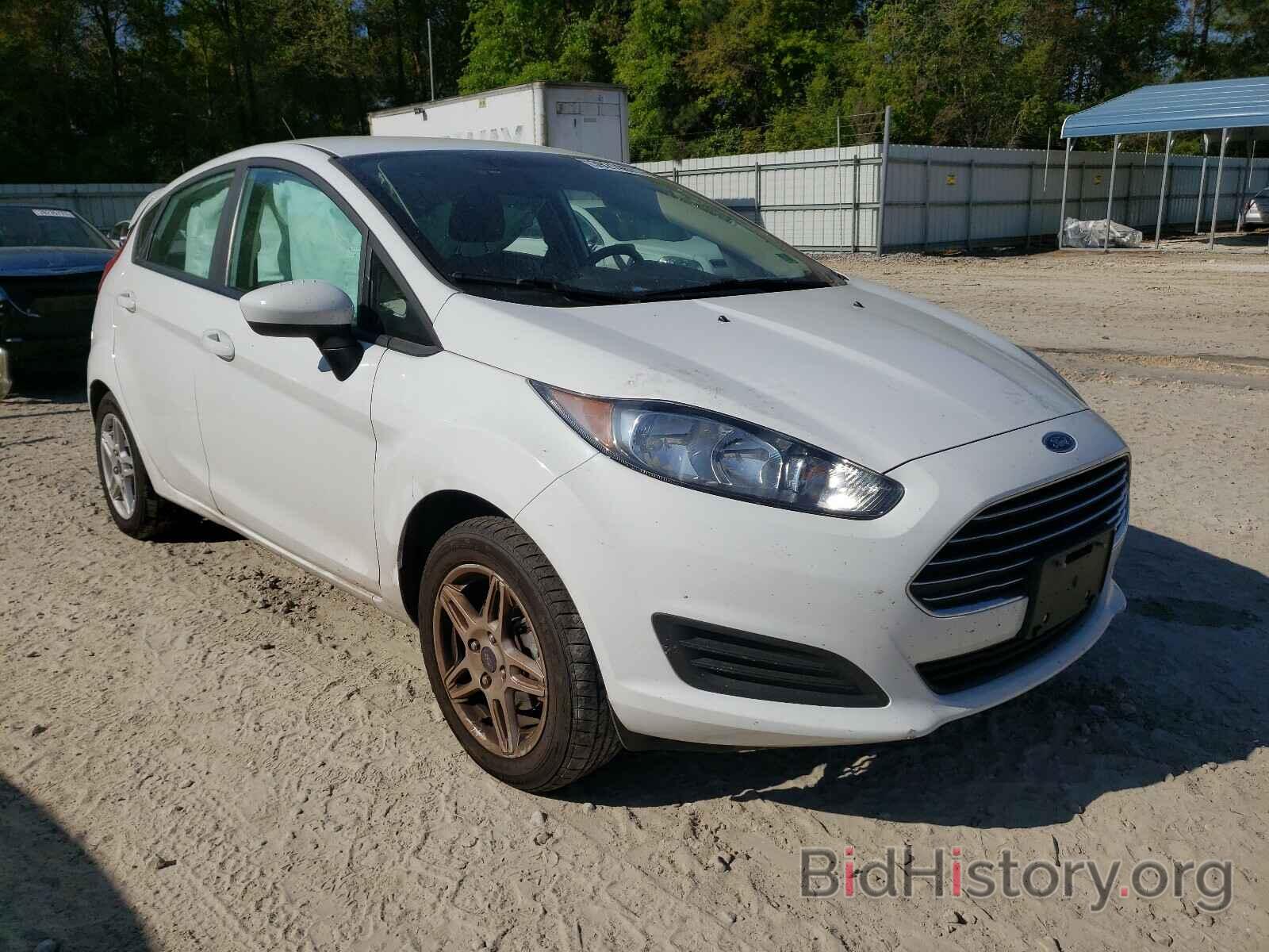 Photo 3FADP4EJ7JM122638 - FORD FIESTA 2018