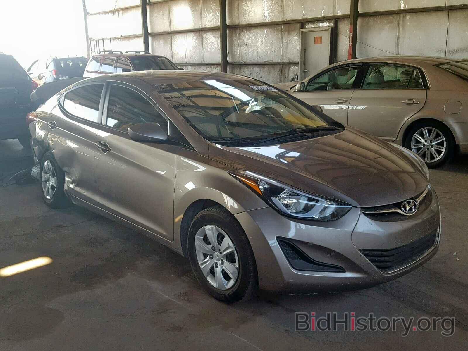 Фотография 5NPDH4AE4GH749117 - HYUNDAI ELANTRA 2016