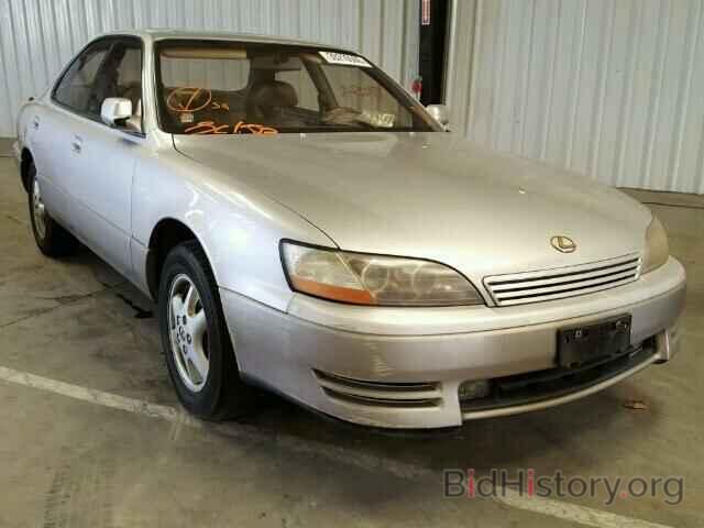 Photo JT8BF12G4T0152597 - LEXUS ES300 1996