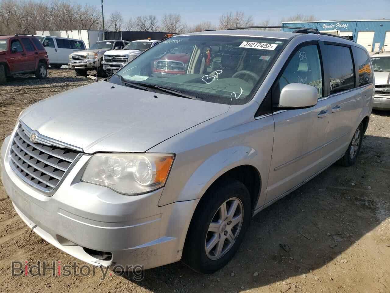 2010 CHRYSLER MINIVAN - VIN: 2A4RR5D1XAR310364 - Фото 2