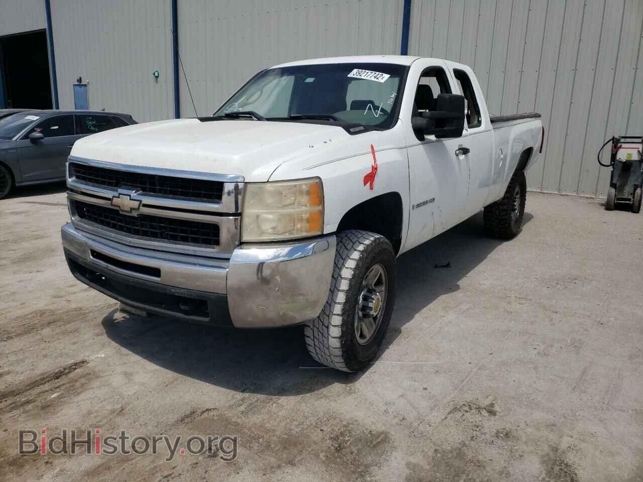 2008 CHEVROLET SILVERADO - VIN: 1GCHC29K48E113149 - Фото 2