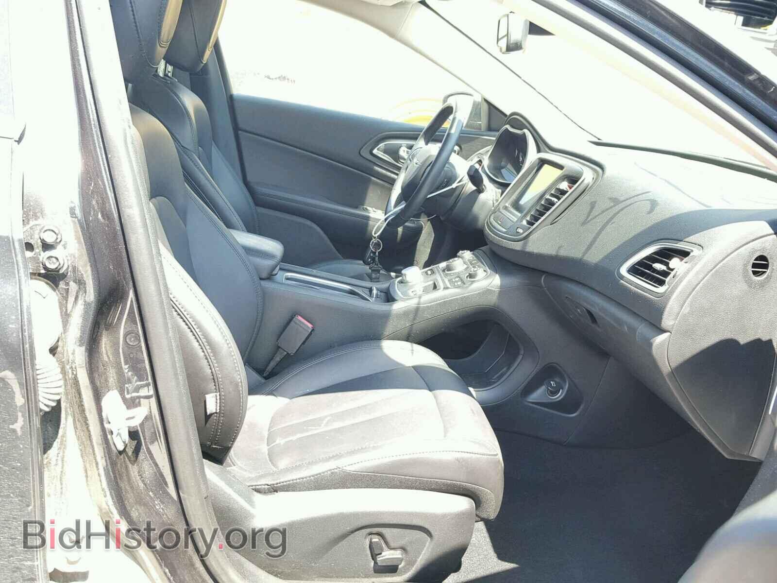 2016 CHRYSLER 200 - VIN: 1C3CCCAB0GN182564 - Photo 5