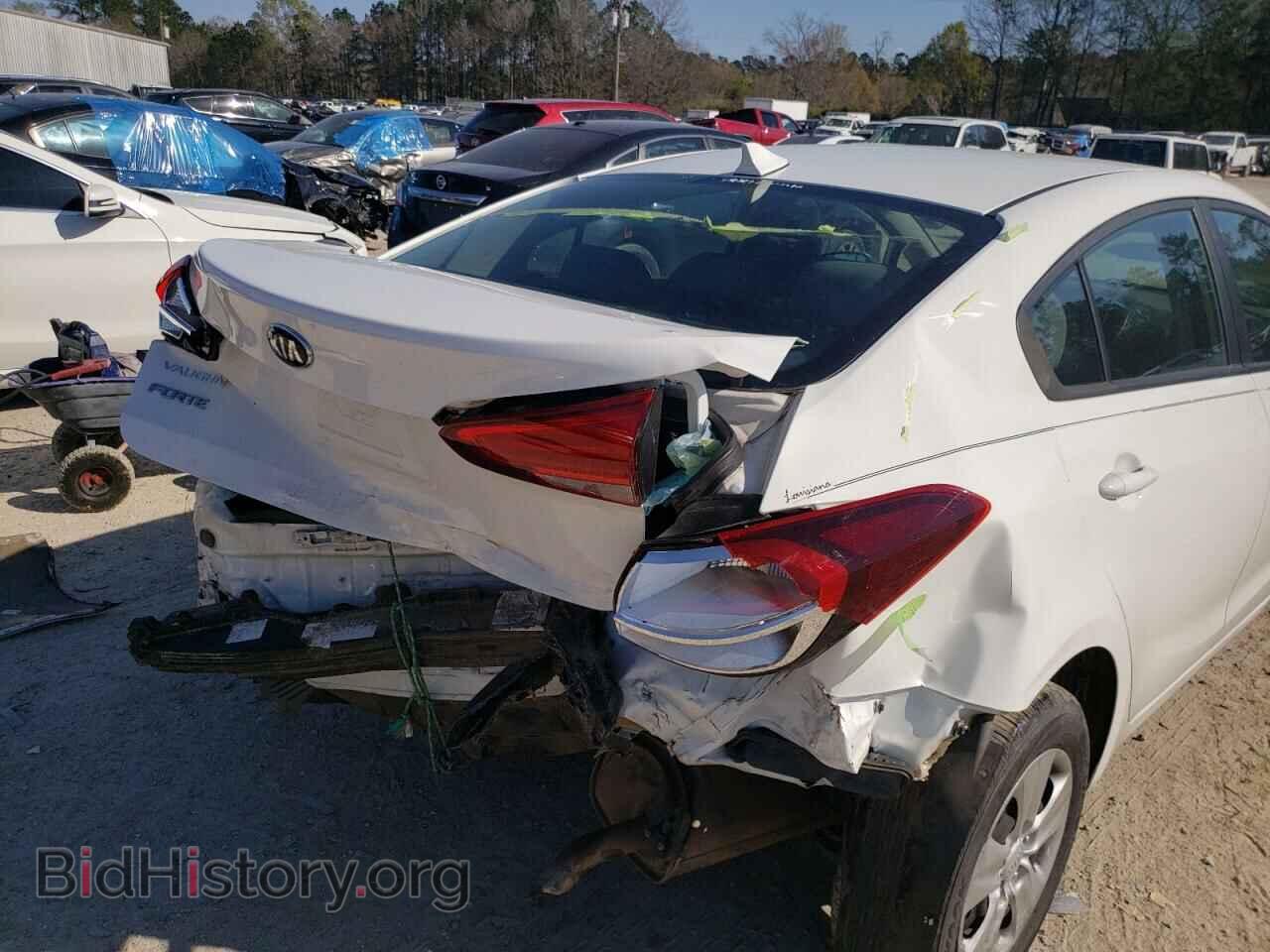 2017 KIA FORTE - VIN: 3KPFK4A78HE062109 - Фото 9