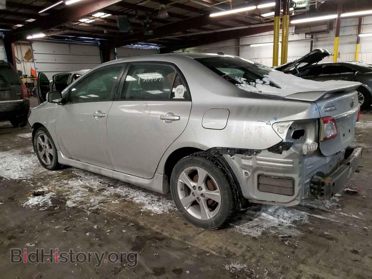 2011 TOYOTA COROLLA - VIN: 2T1BU4EE5BC564230 - Фото 2