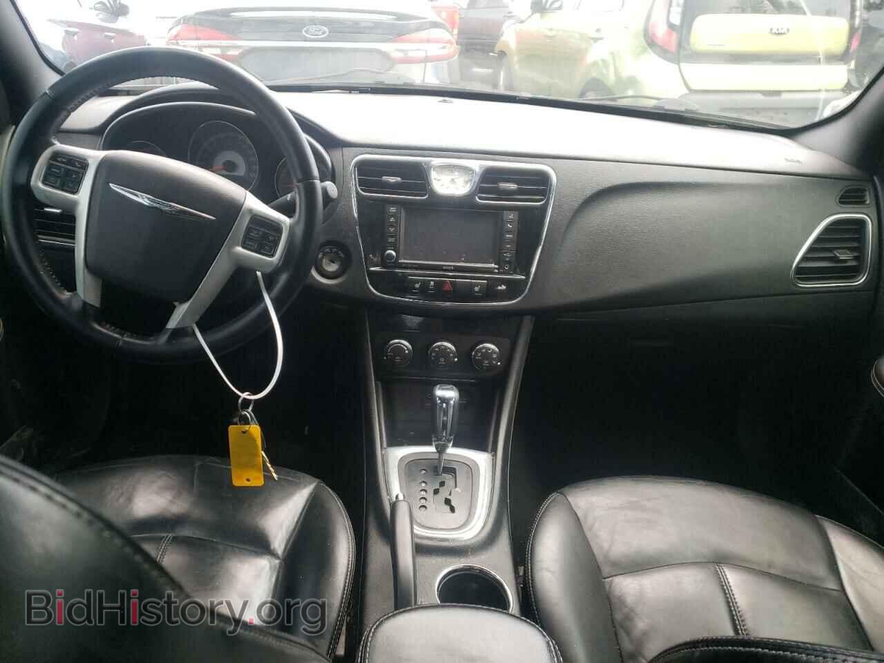 2013 CHRYSLER 200 - VIN: 1C3CCBCG8DN520632 - Фото 8