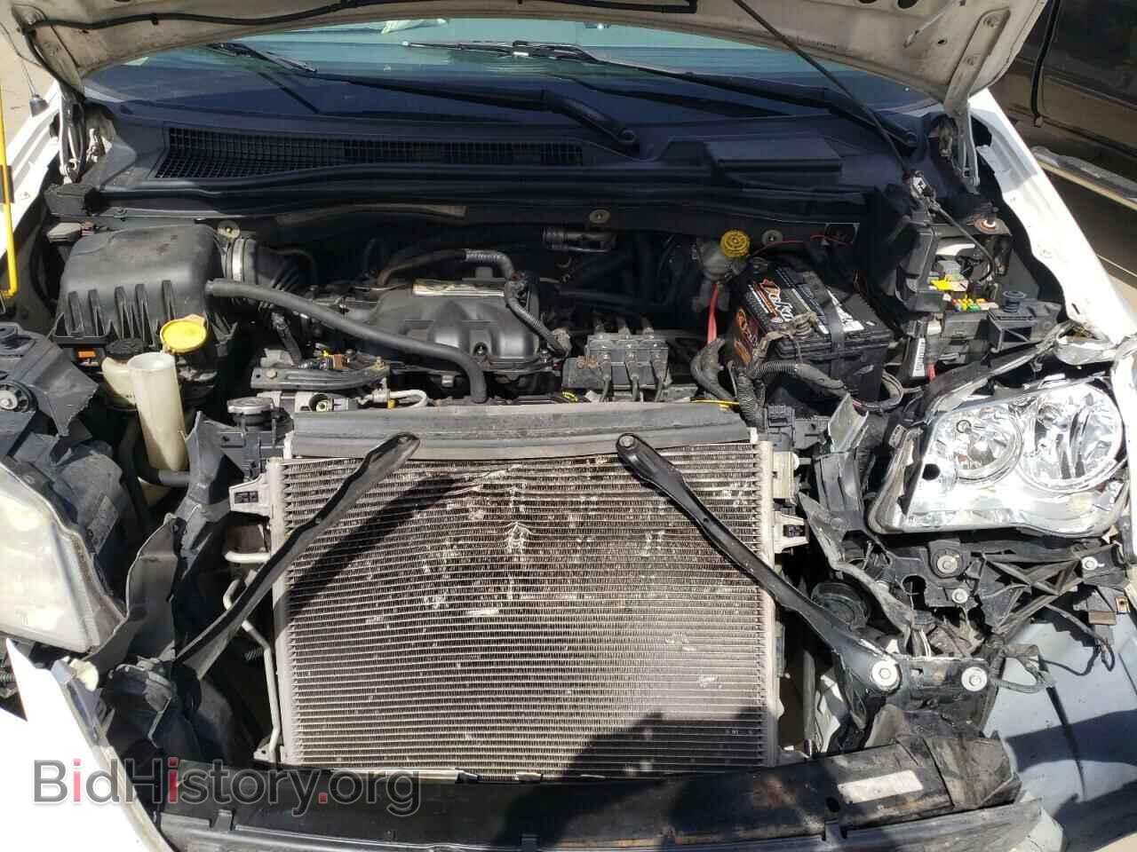 2008 CHRYSLER MINIVAN - VIN: 2A8HR54P48R646858 - Фото 7