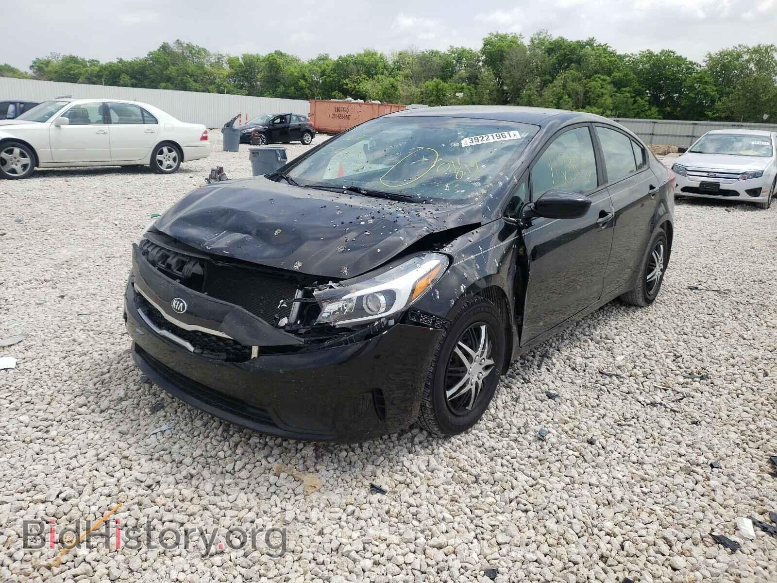 2017 KIA FORTE - VIN: 3KPFK4A74HE011819 - Фото 2