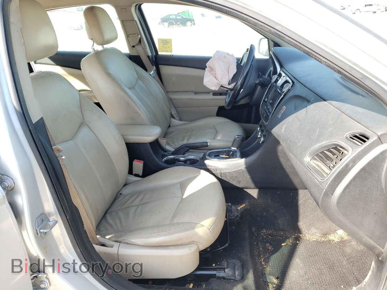 2012 CHRYSLER 200 - VIN: 1C3CCBCB8CN200343 - Фото 5