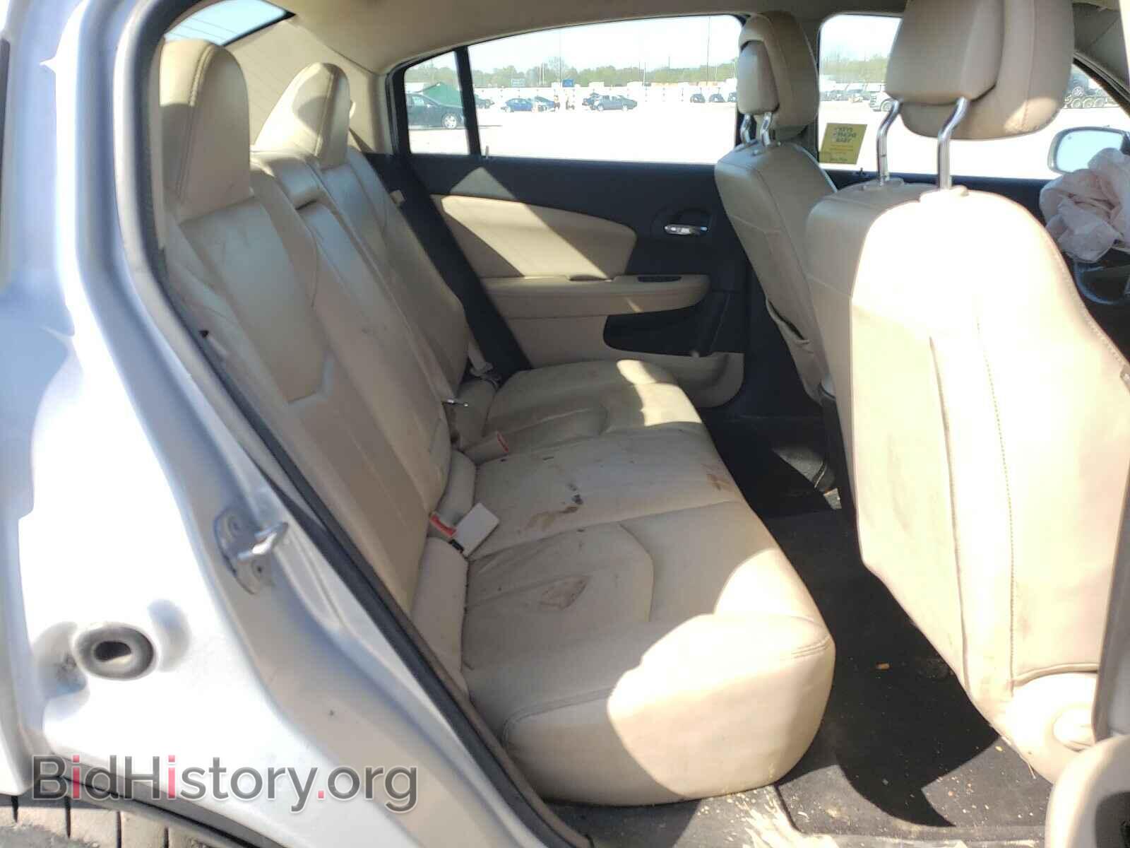 2012 CHRYSLER 200 - VIN: 1C3CCBCB8CN200343 - Фото 6