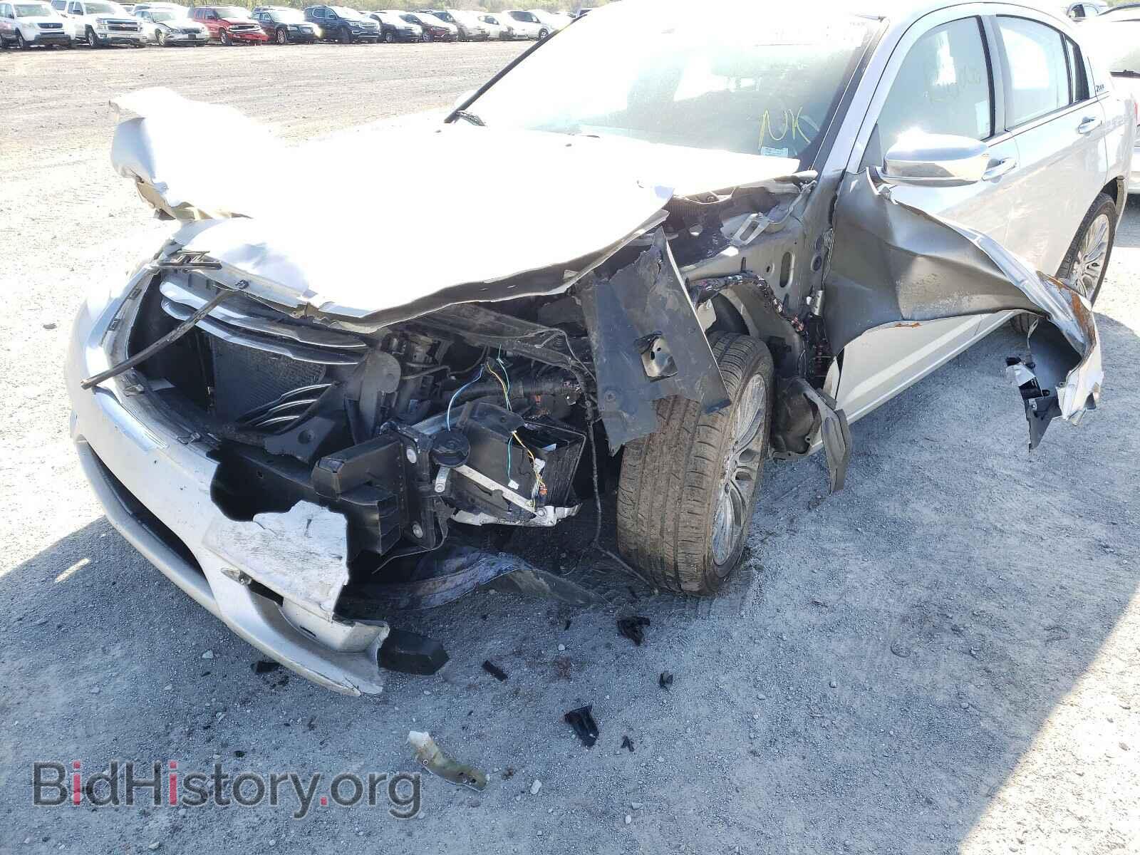 2012 CHRYSLER 200 - VIN: 1C3CCBCB8CN200343 - Фото 9