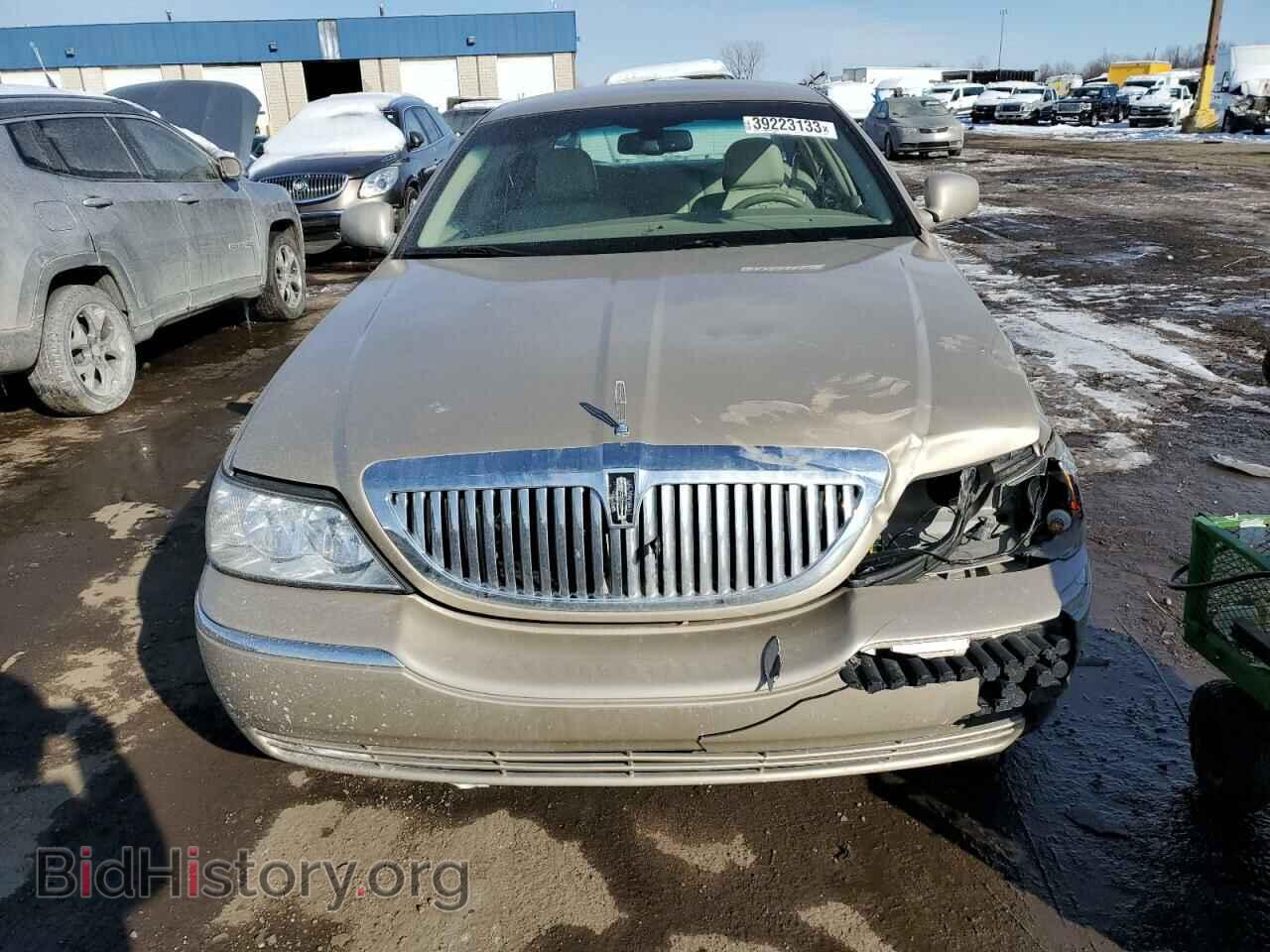 2006 LINCOLN TOWNCAR - VIN: 1LNHM81V46Y643473 - Фото 5