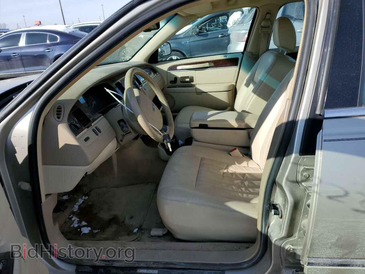 2006 LINCOLN TOWNCAR - VIN: 1LNHM81V46Y643473 - Фото 7