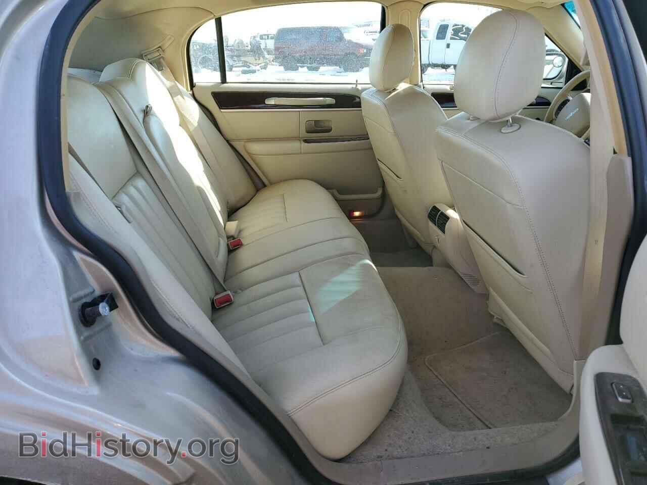 2006 LINCOLN TOWNCAR - VIN: 1LNHM81V46Y643473 - Фото 10