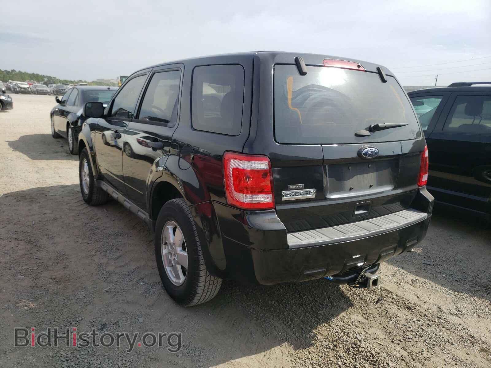 2011 FORD ESCAPE - VIN: 1FMCU0C76BKC40182 - Фото 3