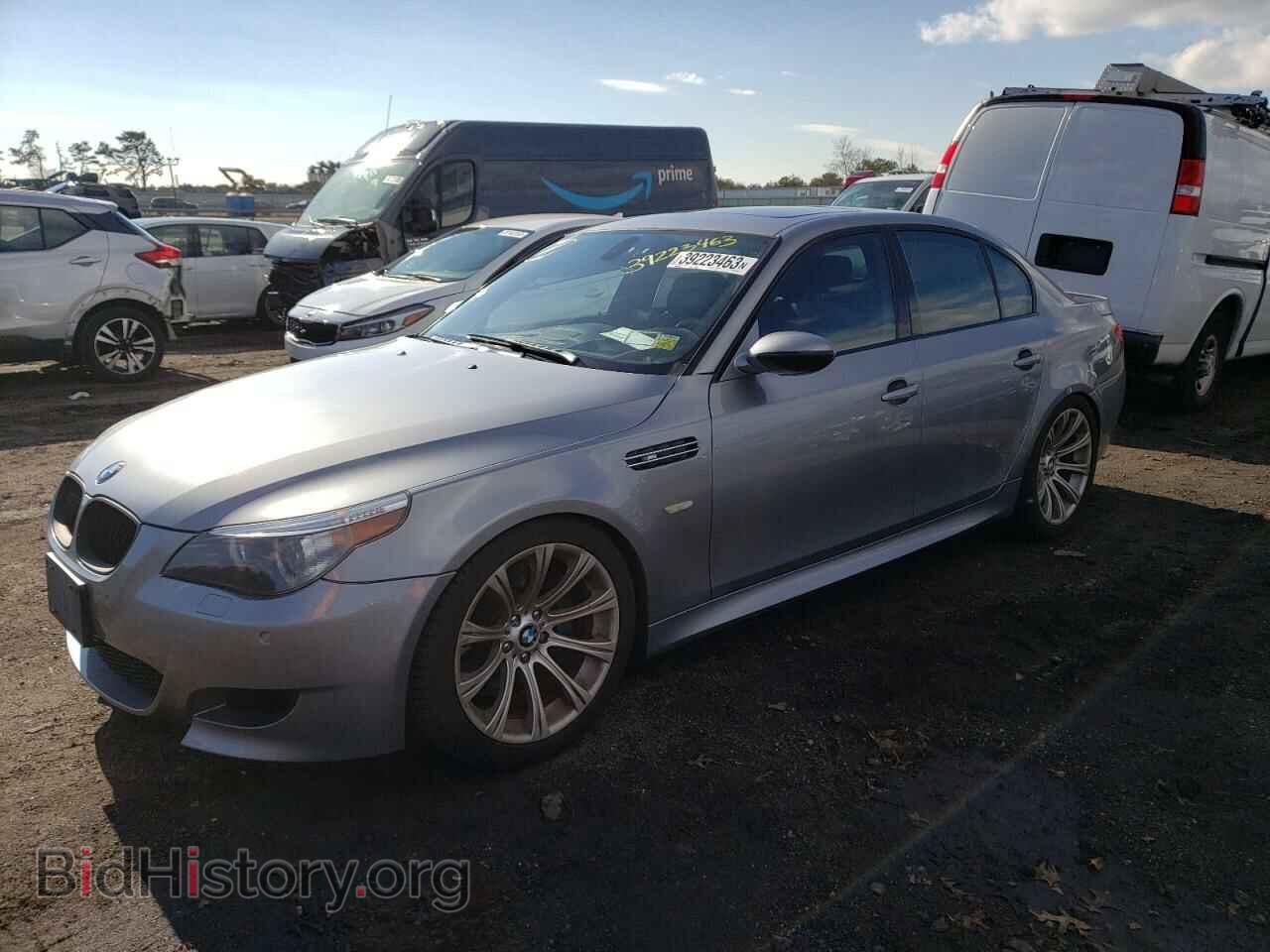 Фотография WBSNB93556CX06215 - BMW M5 2006