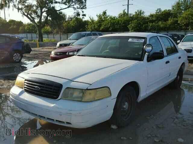 2000 FORD CROWN VIC - VIN: 2FAFP71W6YX111348 - Фото 2