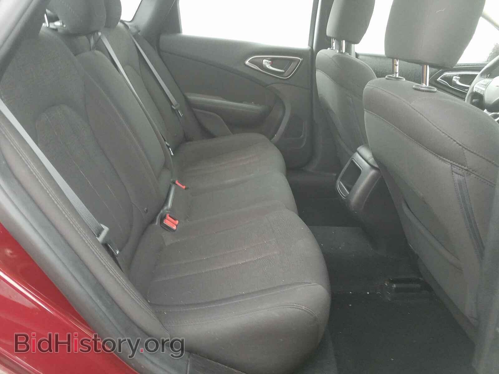 2016 CHRYSLER 200 - VIN: 1C3CCCAB3GN132385 - Фото 6