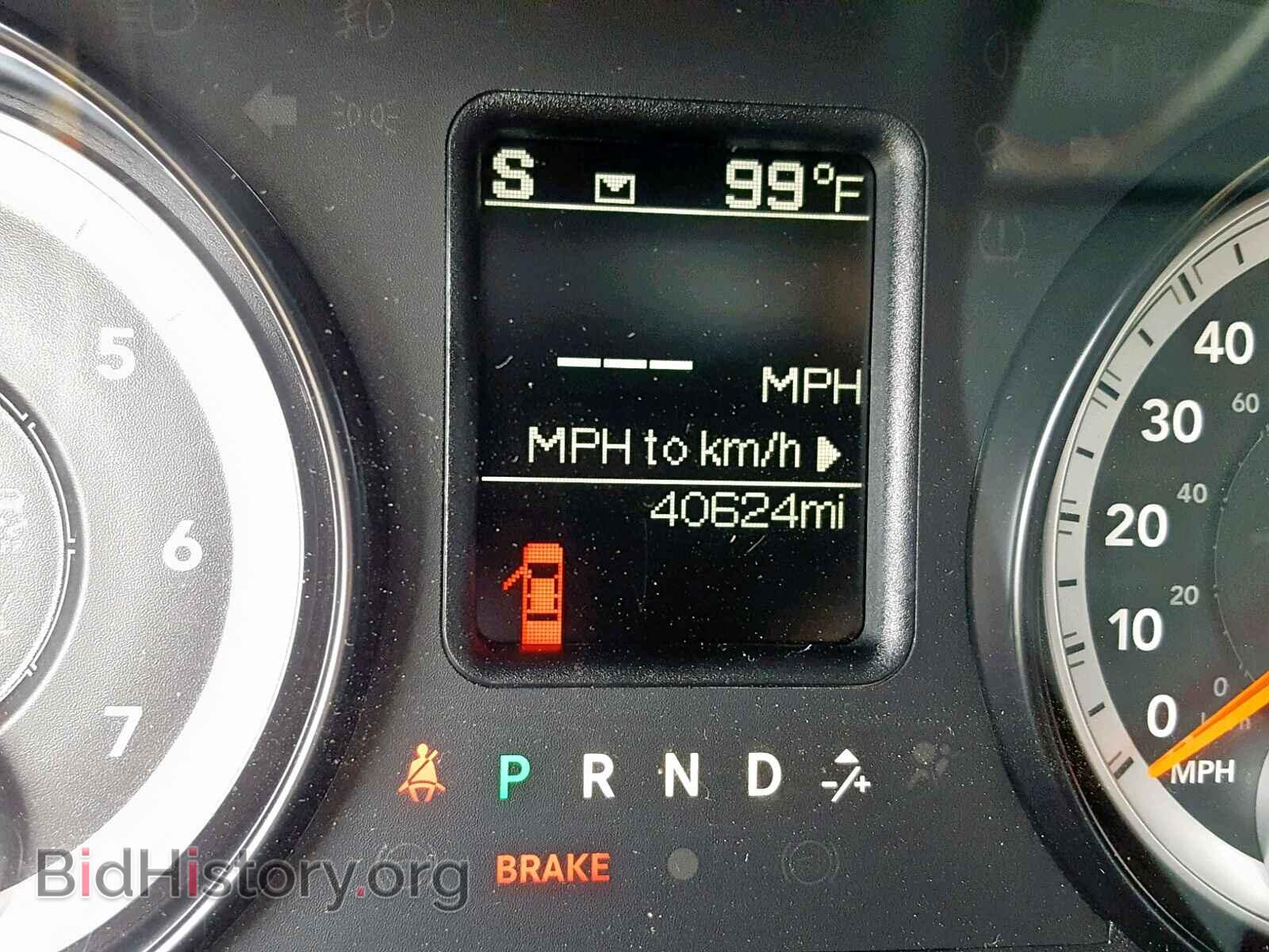 2014 RAM 1500 ST - VIN: 1C6RR7FT2ES388875 - Фото 8