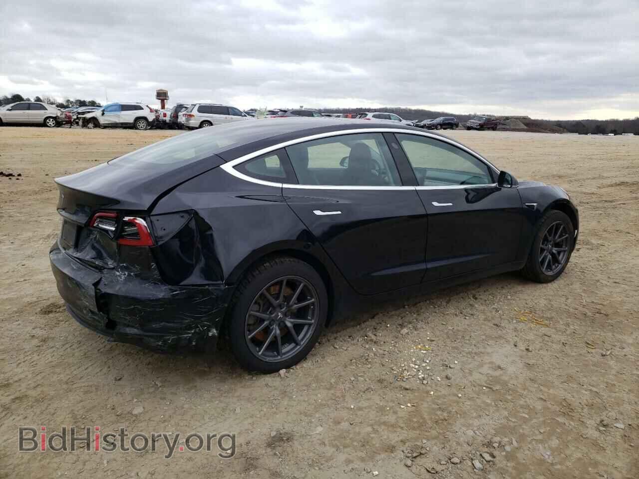 2019 TESLA MODEL 3 - VIN: 5YJ3E1EA2KF304585 - Фото 3