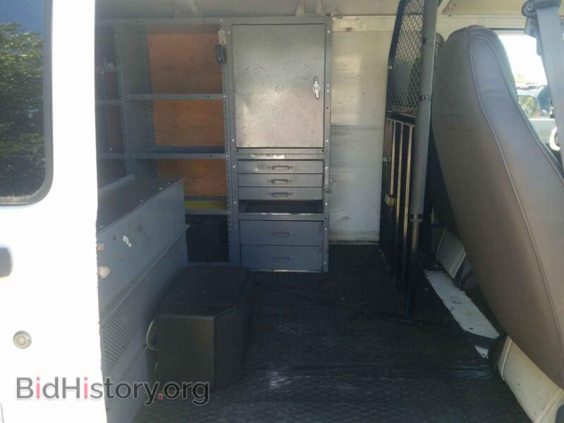 1994 Dodge RAM VAN (VIN 2B7JB31Y7RK567760) — photo 6 of 10
