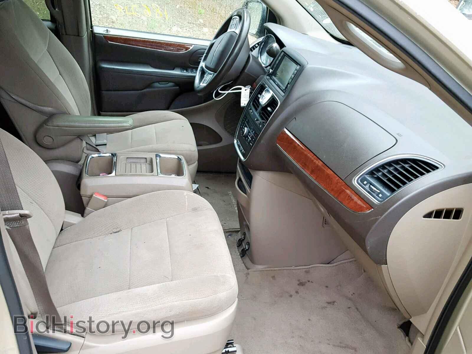 2011 CHRYSLER TOWN & COU - VIN: 2A4RR5DG5BR687996 - Фото 5