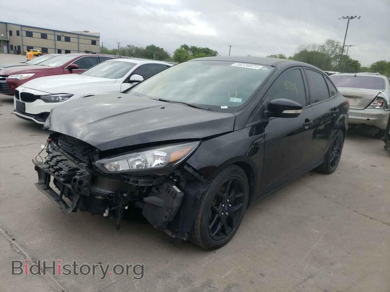2016 FORD FOCUS - VIN: 1FADP3F29GL233588 - Фото 2