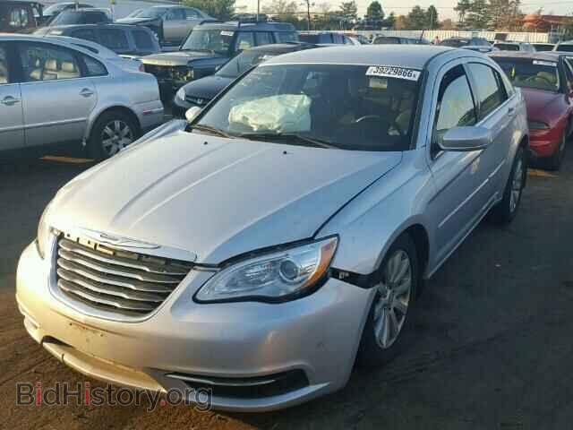 2011 CHRYSLER 200 - VIN: 1C3BC1FG5BN577370 - Фото 2