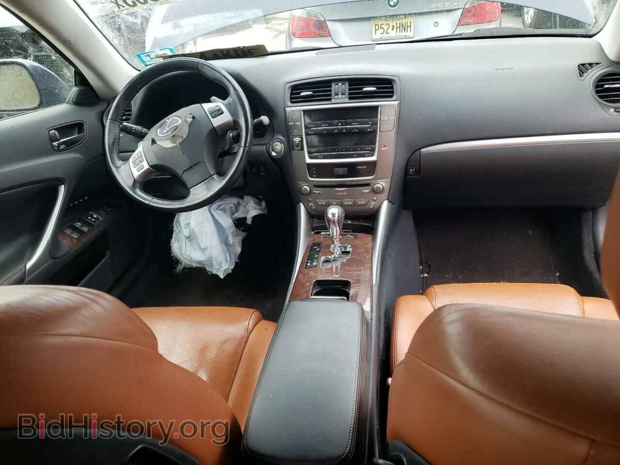 2011 LEXUS IS - VIN: JTHFF2C20B2520979 - Фото 8