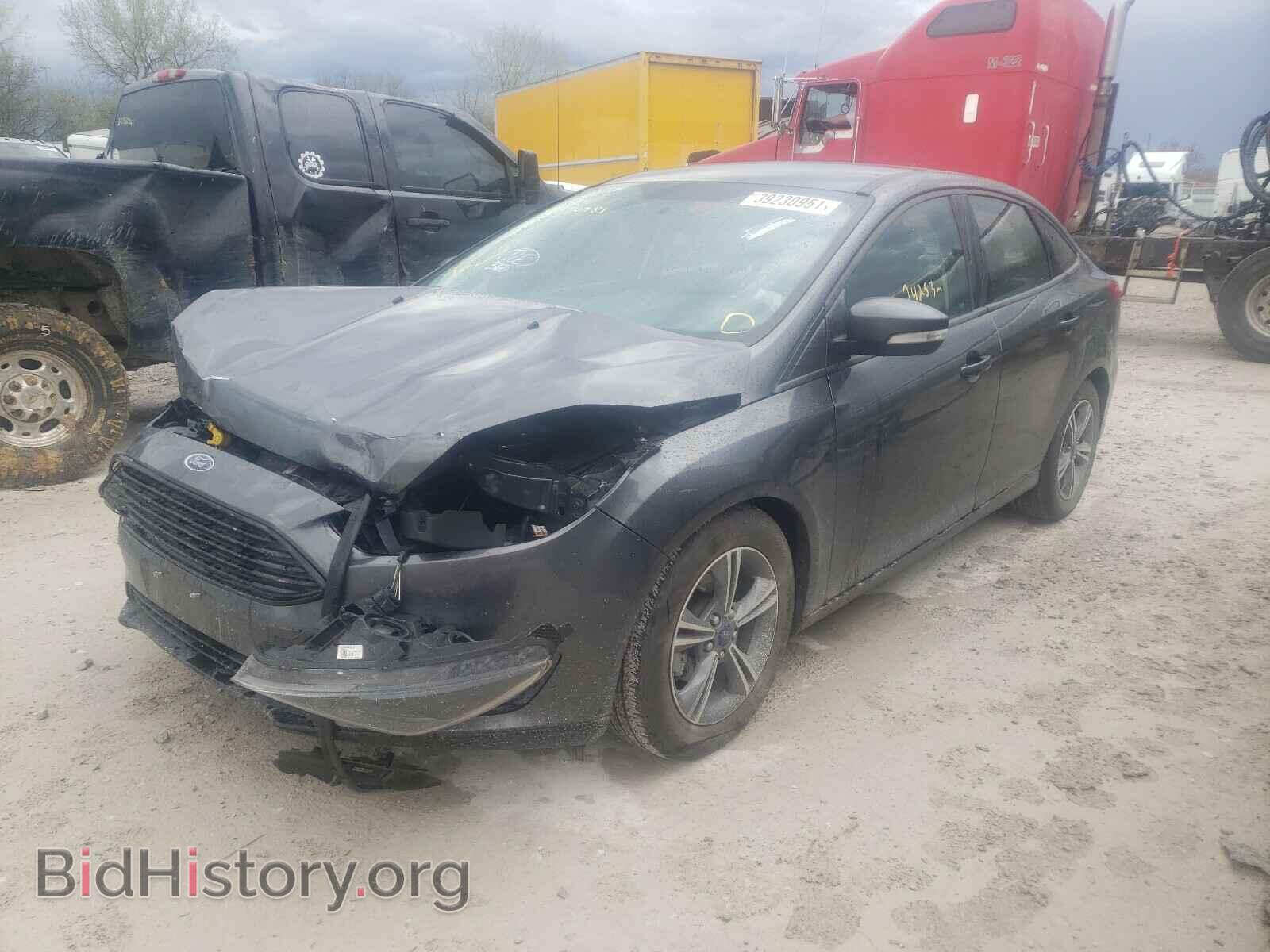 2017 FORD FOCUS - VIN: 1FADP3FE3HL209105 - Фото 2