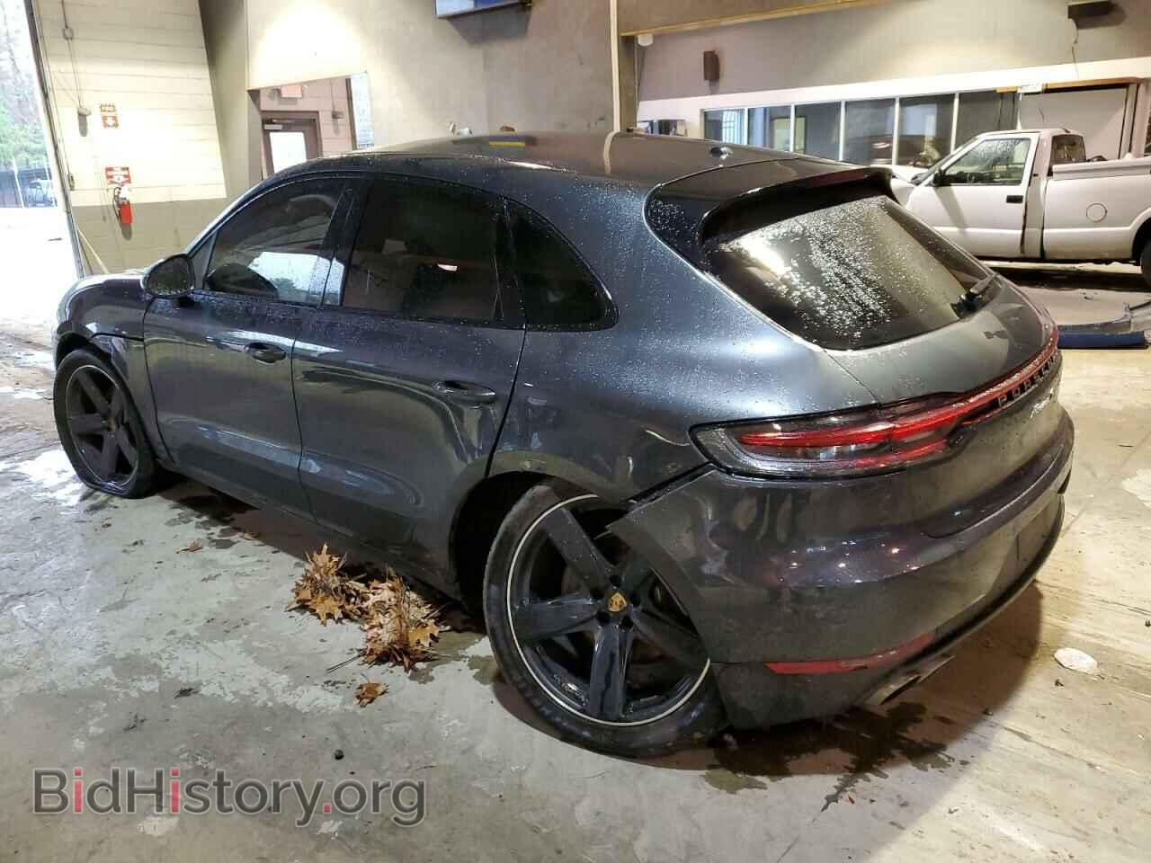 2019 PORSCHE MACAN - VIN: WP1AB2A57KLB30197 - Фото 2