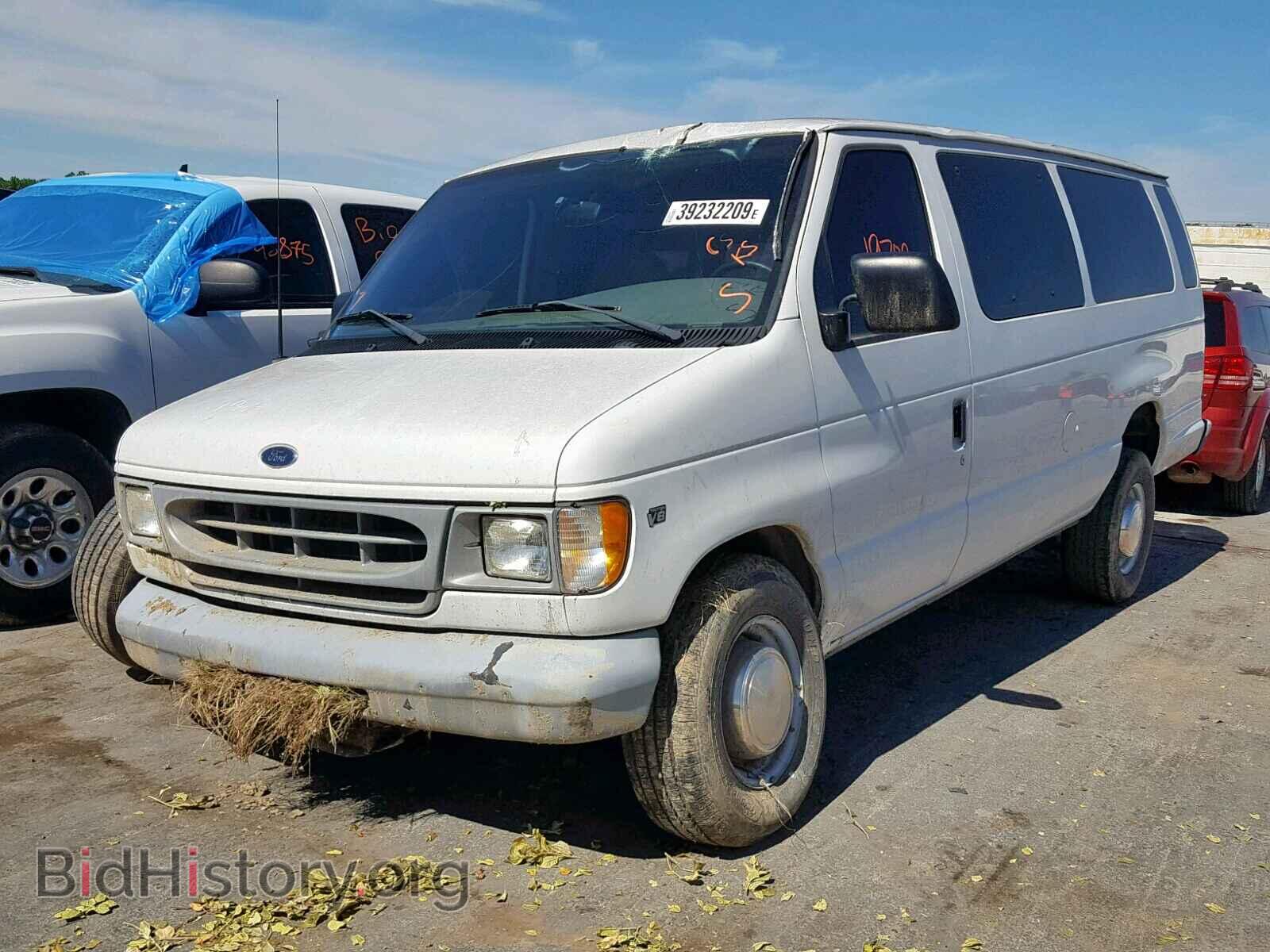 2000 FORD ECONOLINE - VIN: 1FBSS31M3YHB87709 - Photo 2