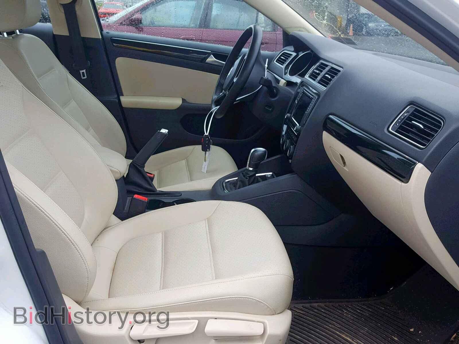 2017 VOLKSWAGEN JETTA - VIN: 3VWL17AJ0HM388038 - Фото 5