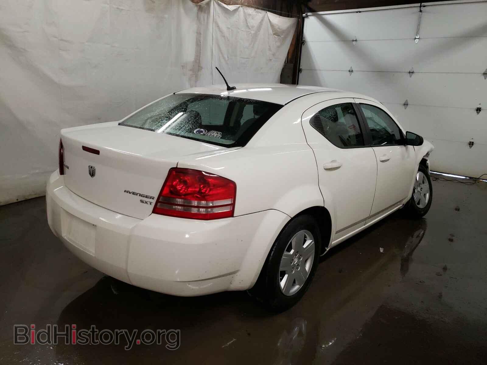 2010 DODGE AVENGER - VIN: 1B3CC4FB5AN214718 - Photo 4