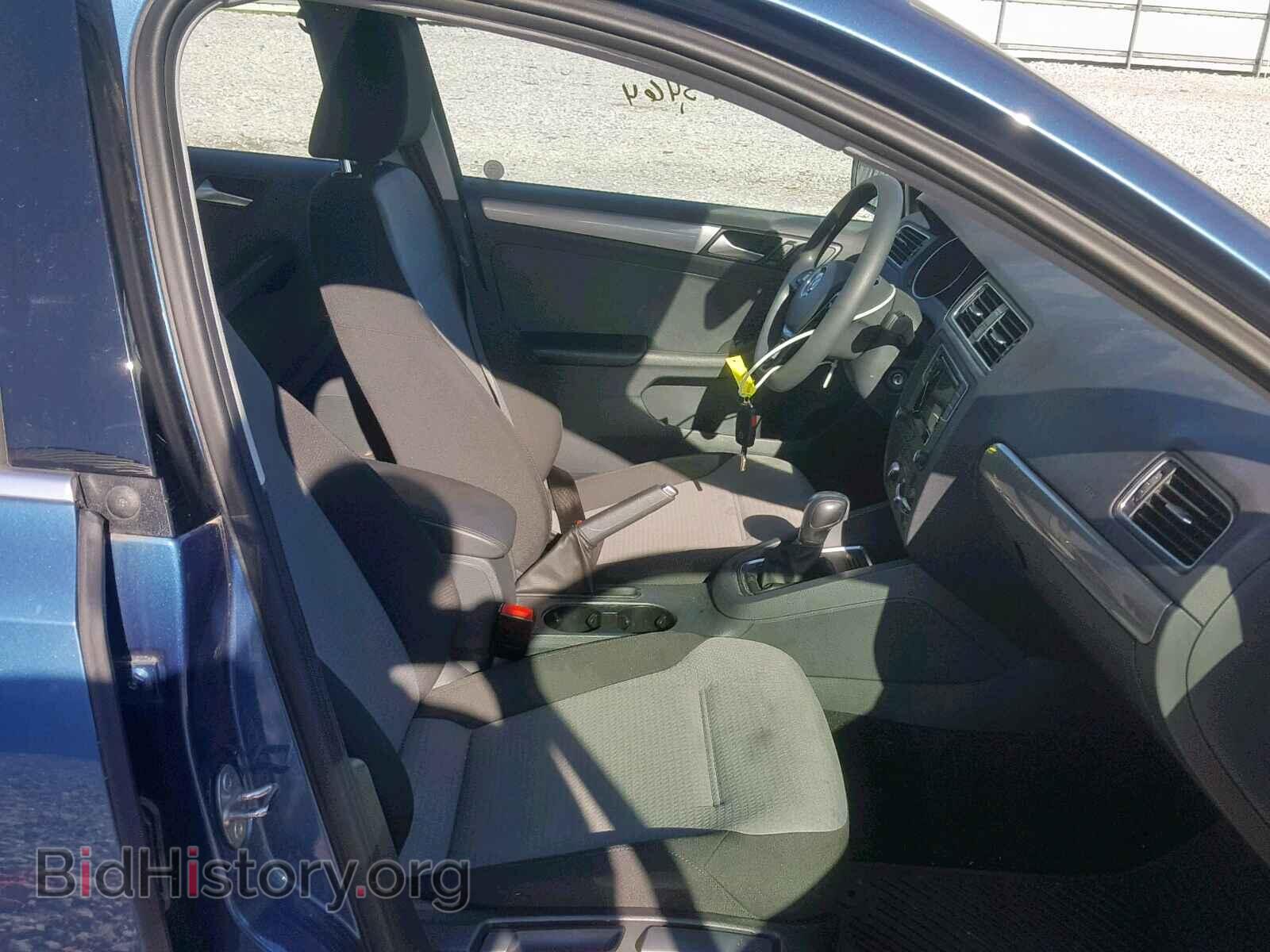 2017 VOLKSWAGEN JETTA - VIN: 3VW2B7AJ9HM402057 - Фото 5