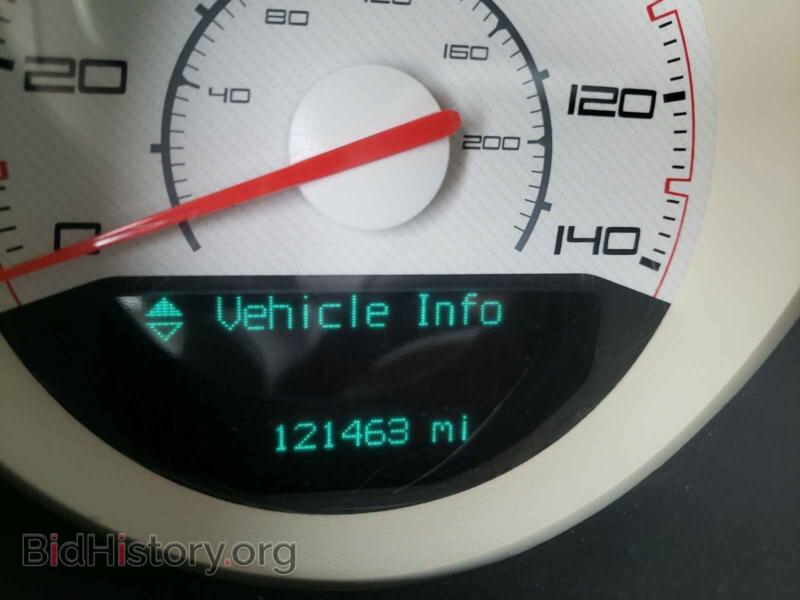 2012 Dodge CHALLENGER (VIN 2C3CDYAG4CH294227) — photo 8 of 10