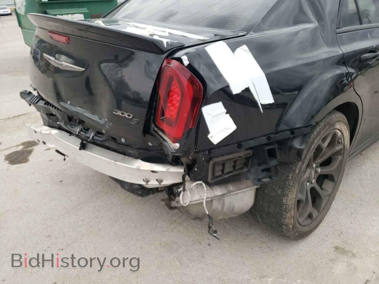 2017 CHRYSLER 300 - VIN: 2C3CCABT5HH516299 - Фото 9