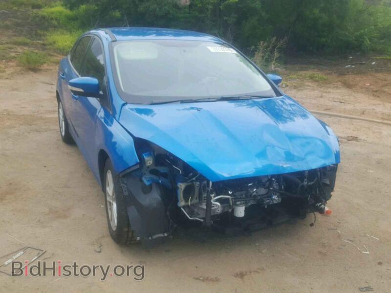 2017 Ford FOCUS Focus SE (VIN 1FADP3F23HL202807) — фото 1 из 10, Copart, повреждение: передняя часть