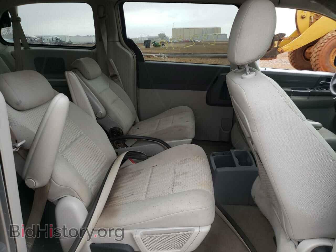 2010 CHRYSLER MINIVAN - VIN: 2A4RR4DE1AR178236 - Фото 6